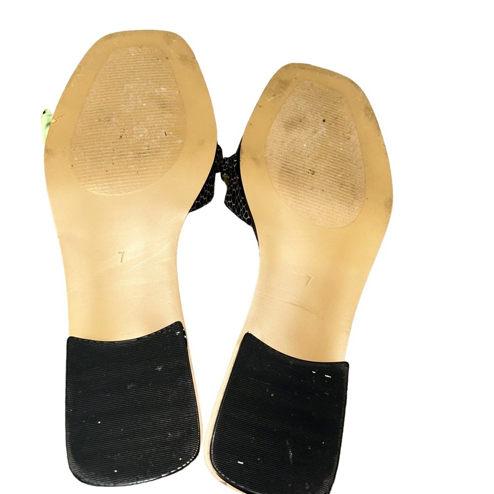 Betsey Johnson Women's Milley Slide chain Sandals size 7 animal print - Picture 4 of 4